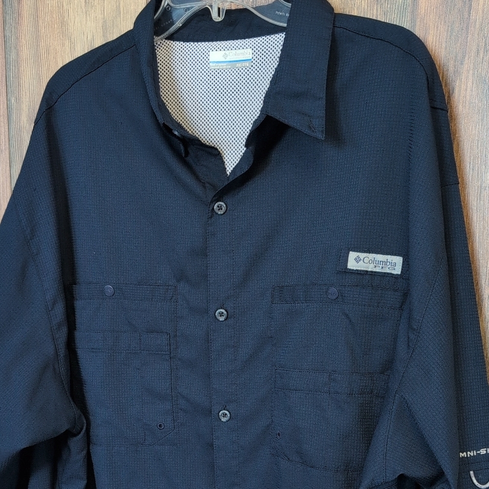 Columbia Navy PFG Button Down Shirt XXL               M559